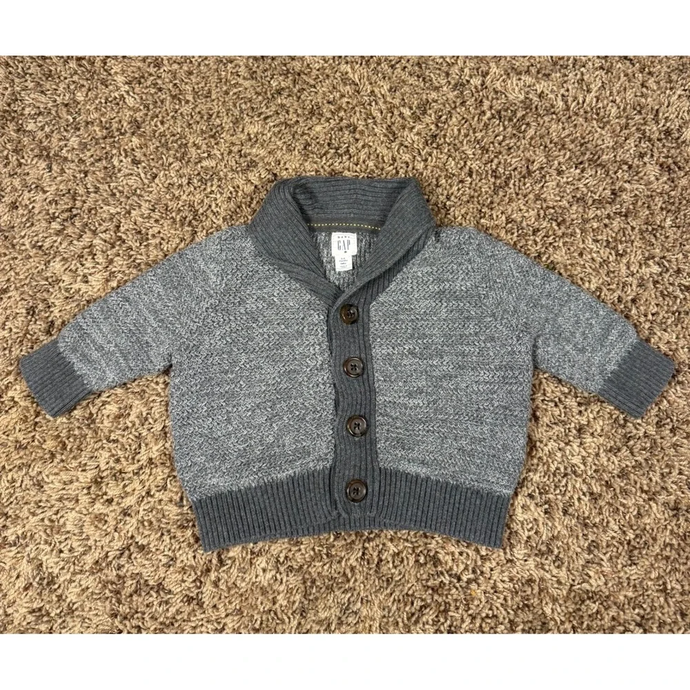 Baby Gap Gray Collared Buttoned‎ Cardigan Sweater Cotton Knit 3-6 Months
